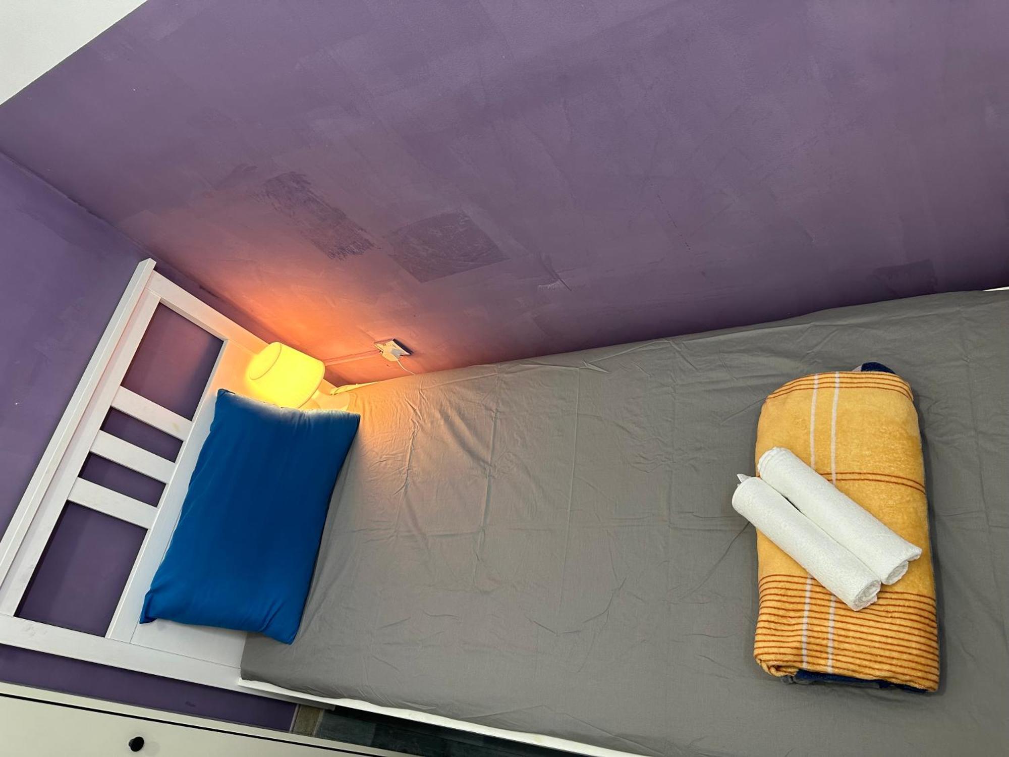 Restful Partition Near Mashreq Metro Dubai