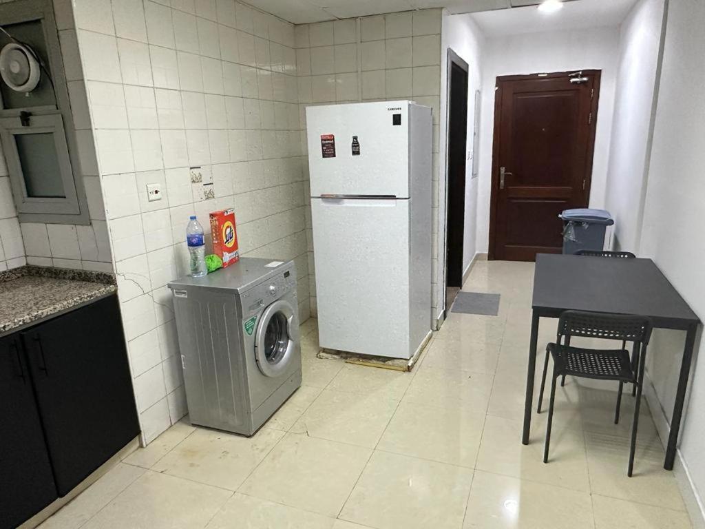 Restful Partition Near Mashreq Metro منزل للإقامة